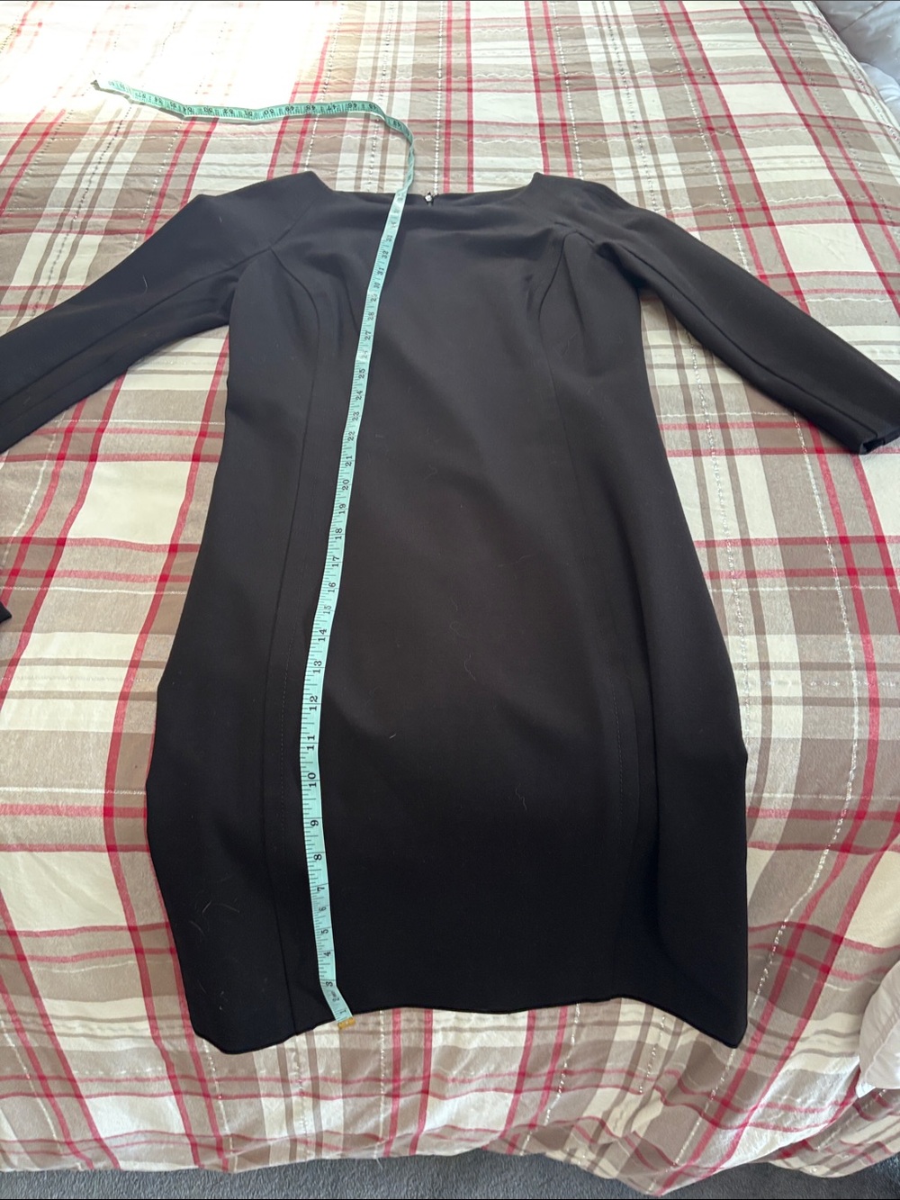 Talbots Black Petite dress
The little black dress you didn’t know you needed - Picture 4 of 11